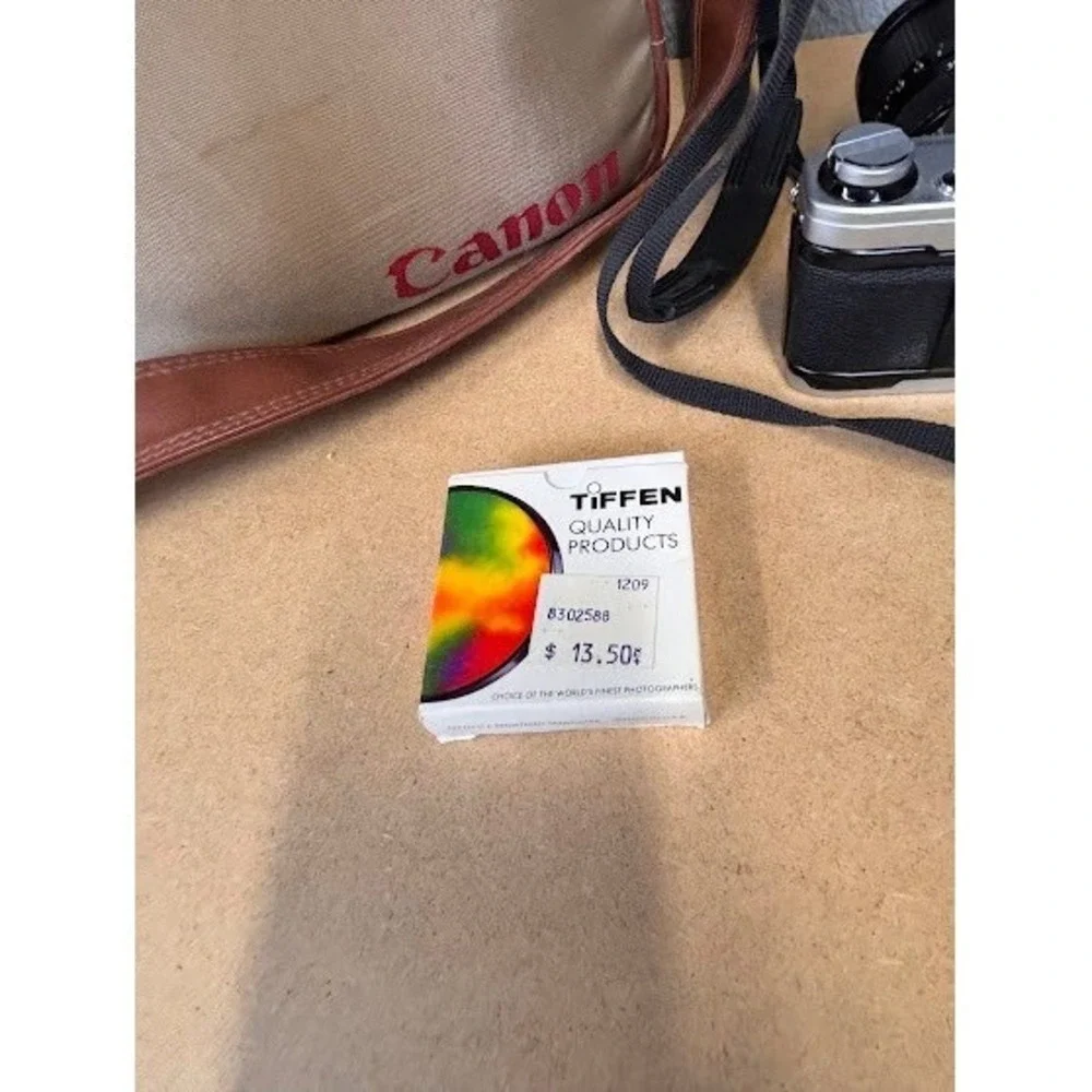 Canon AE-1 35mm Film SLR Camera‎ 35-70mm Lens Speedlite 155A Flash Case Bundle